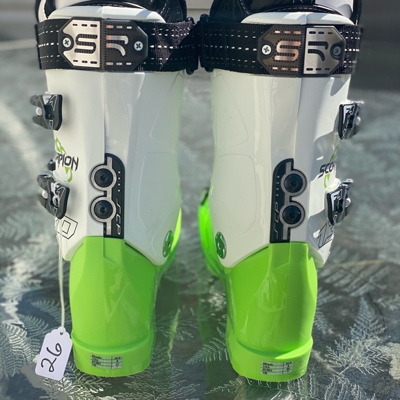 Dalbello | Women’s Ski Boot | size 26 - Picture 2 of 5